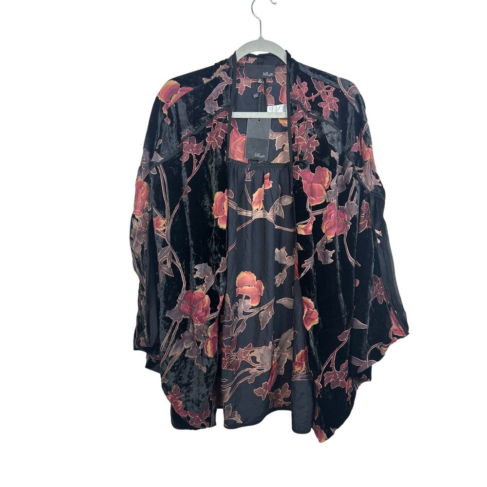 FATE by LFD Velvet Burnout Kimono Womens Size M Black Floral NWT Bohemian Wrap
